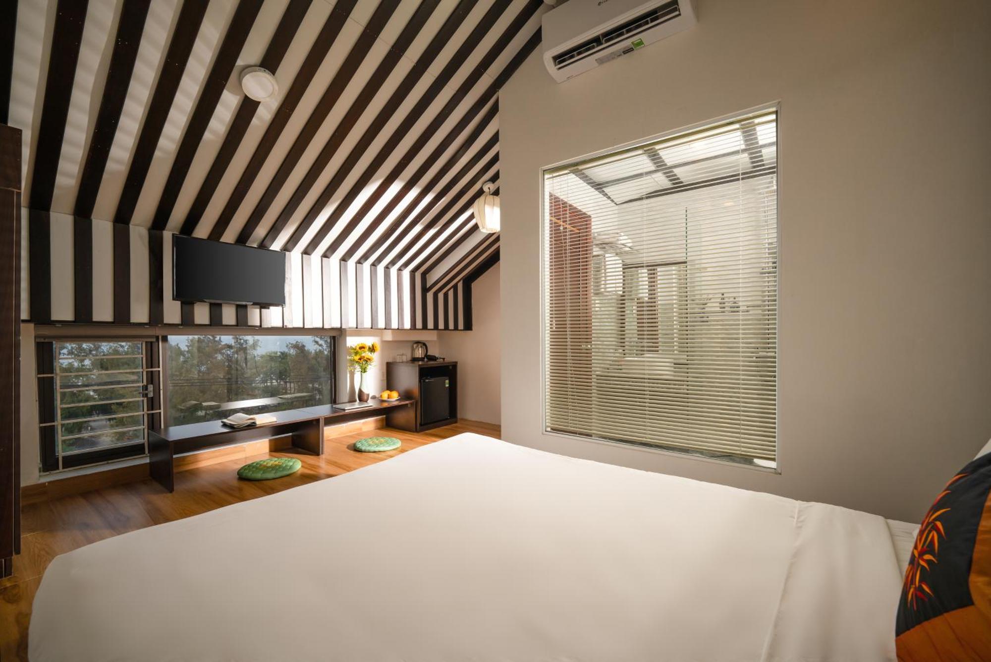 Viet Long Hoian Beach Hotel - Stay 24H Хоян Екстер'єр фото